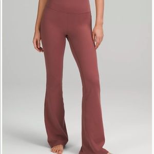 Lululemon Groove Super High Rise Flared Pant Nulu